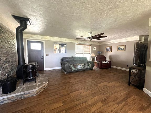 5th image of 235 Springfield Road