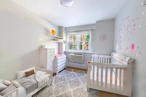 Sold by Douglas Elliman | media 8