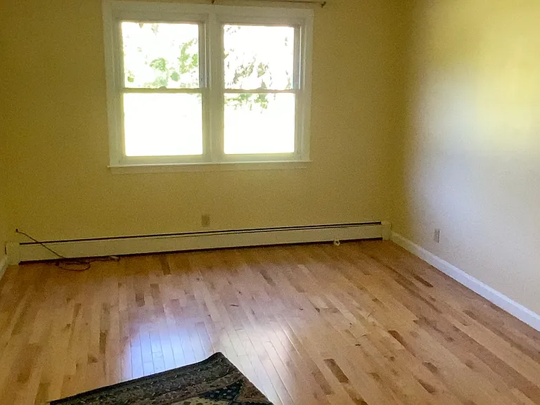 5 McKenney Ln — Photo 4