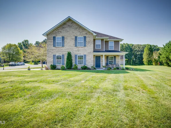 808 Haylees Way, Piney Flats, TN 37686