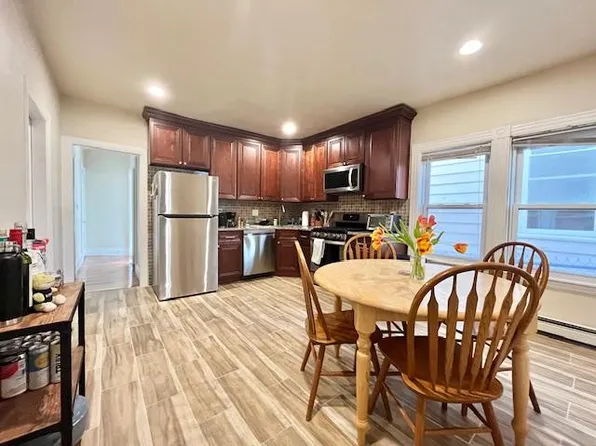 16 Landers St #1, Somerville, MA 02143