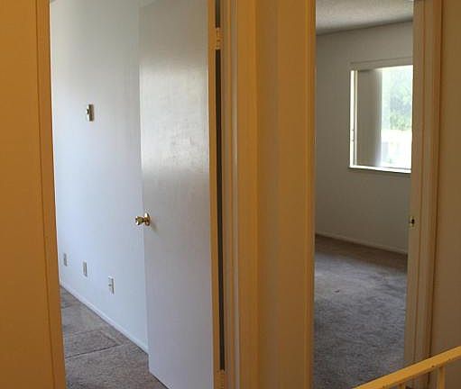 5th image of 2570 N Yardarm Ave