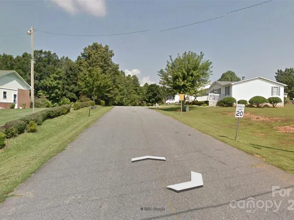 Deer Park Rd, Nebo, NC 28761