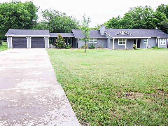 3rd image of 1211 McAlpin Rd