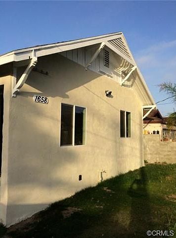 1st image of 1658 E 111th Pl