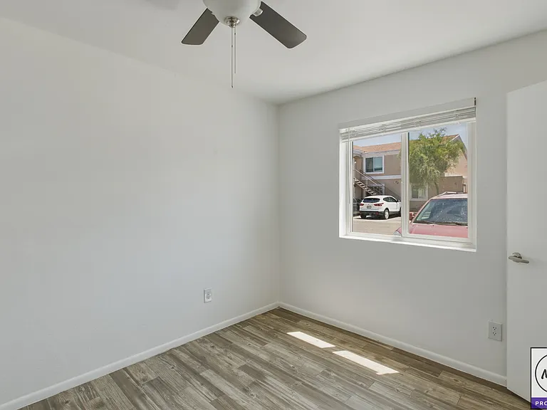 2330 W Lone Cactus Dr #103 — Photo 18