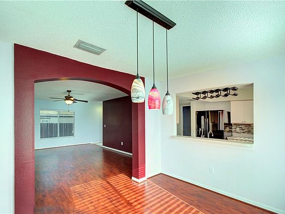 4th image of 4507 Reynolds Creek Ave