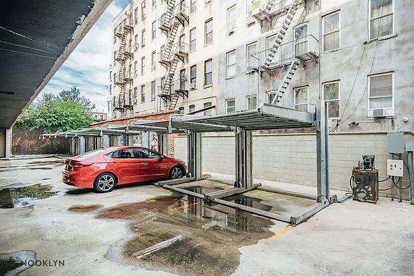 Rented by Nooklyn NYC LLC | media 61