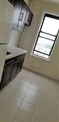 Rented by Duradox Management LLC | media 10