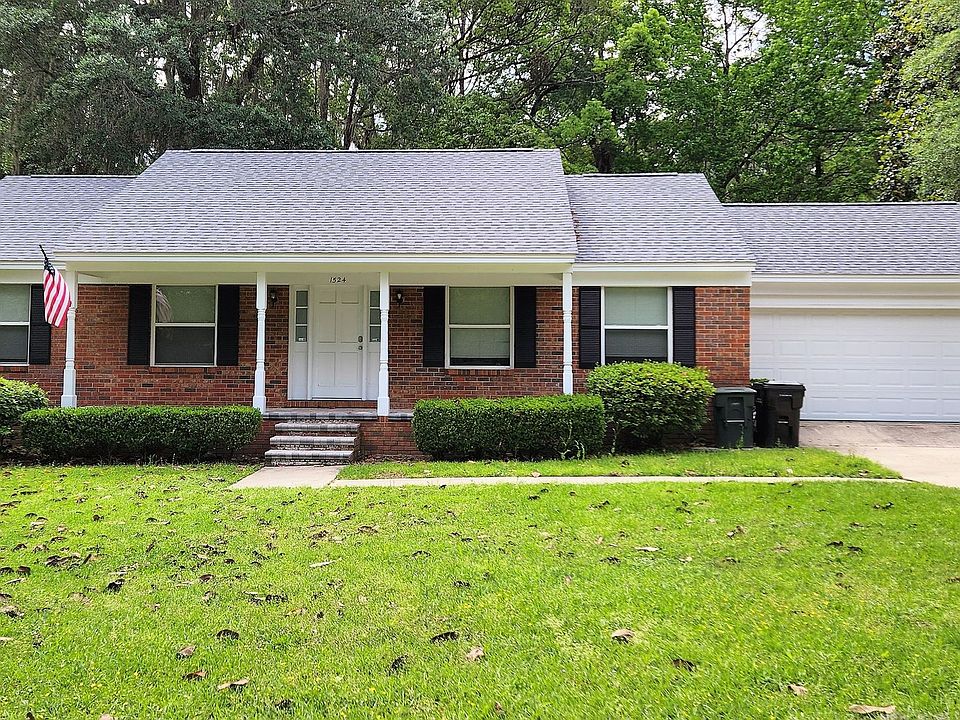 1st image of 1524 Pine Forest Dr
