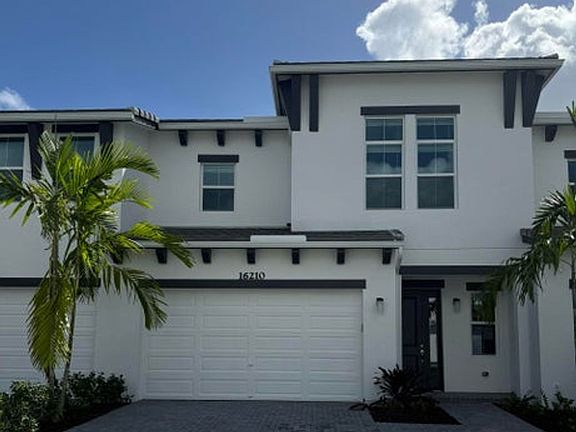 5th image of 16210 Oakview Dr