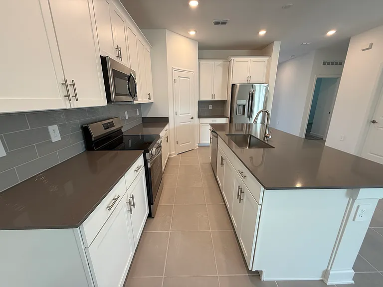 3117 Zuni Rd — Photo 8
