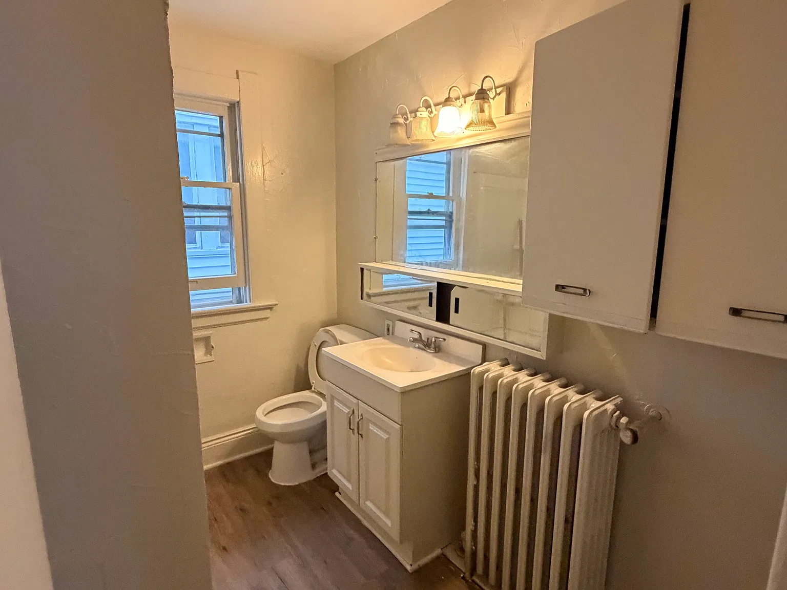 2 bed, 1200 sqft, $950 — Photo 3