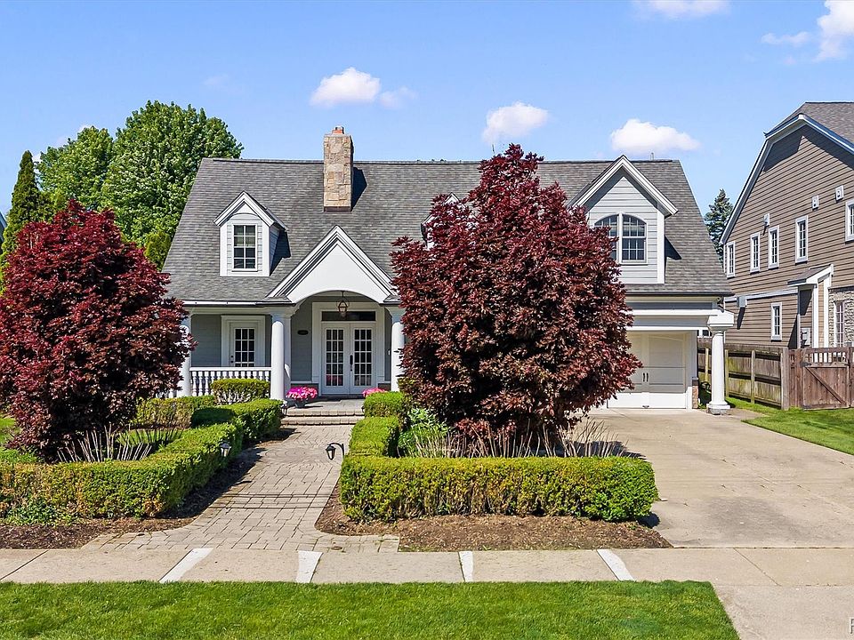 1st image of 520 Pleasant Ave
