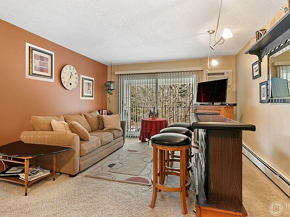 5th image of 110 Hank Jay Dr Unit G