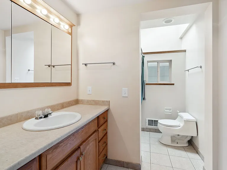 701 S Evergreen Rd — Photo 13