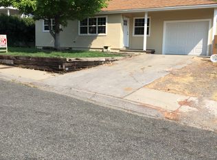 920 Pioneer St, Yreka, CA