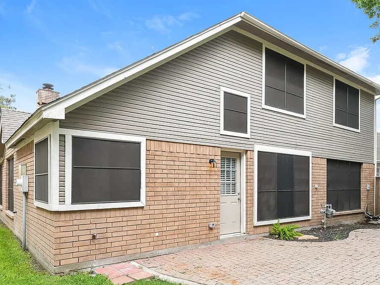 4765 Oakmont Ct — Photo 17