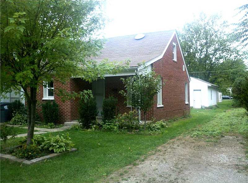 2nd image of 4017 Andover Rd