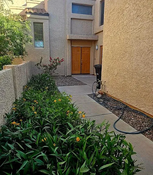 333 E Lilac Dr — Photo 22