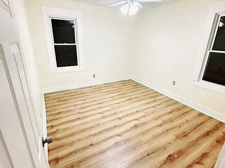 31 Elliott St #2 — Photo 6