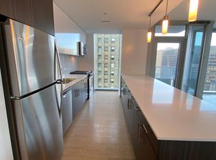 130 N Garland Ct APT 903, Chicago, IL
