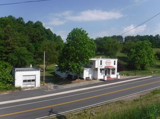 3888 Alum Ridge Rd NW, Floyd, VA 24091