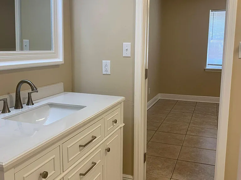 3692 Donovan Dr #C — Photo 14