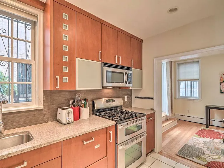 1831 Spruce St #2 — Photo 8