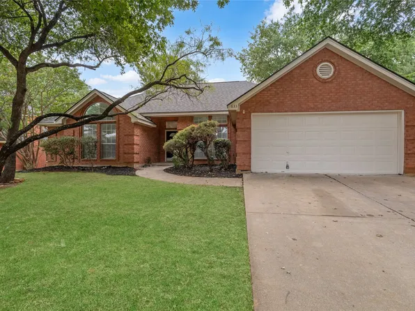 633 Cardinal Ridge Rd, Burleson, TX 76028