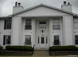 660 Youngs Rd, Buffalo, NY 14221