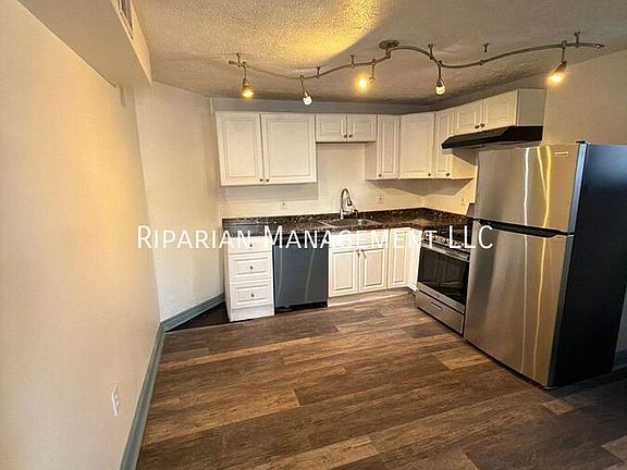 2nd image of 6066 Butler St