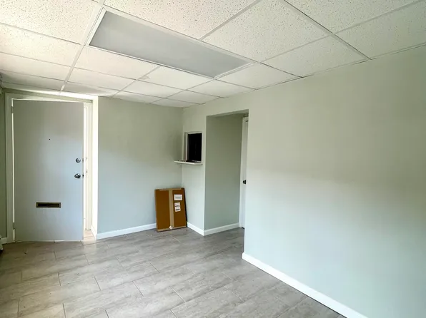 526 42nd Street image 3 of 18