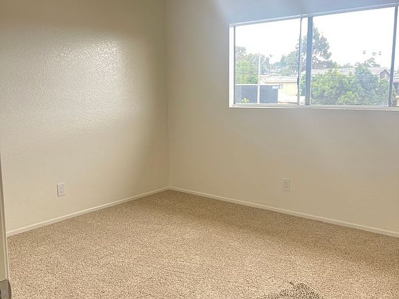5th image of 1653 Anaheim St APT 11