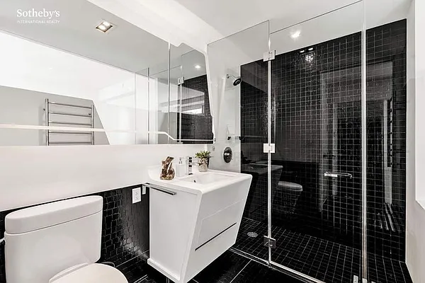 Rented by Sotheby's International Realty | media 7