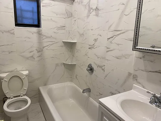 Rented by RV Realty | media 8