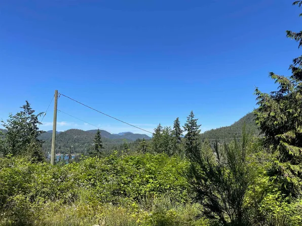 5232 Cecil Hill Rd, Sunshine Coast, BC V0N 2H1