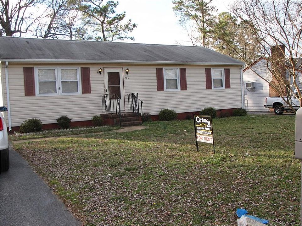 1st image of 390 Red Oak Dr