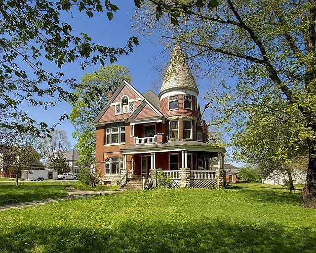 24 Fall St, Williamsport, IN 47993 Zillow