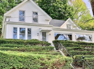 52 Boylston St, Clinton, MA 01510