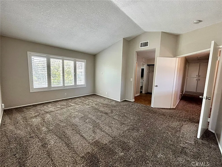 11597 Norgate Cir — Photo 11