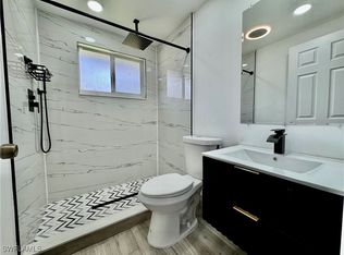 2169 Barry Dr, Fort Myers, FL 33907