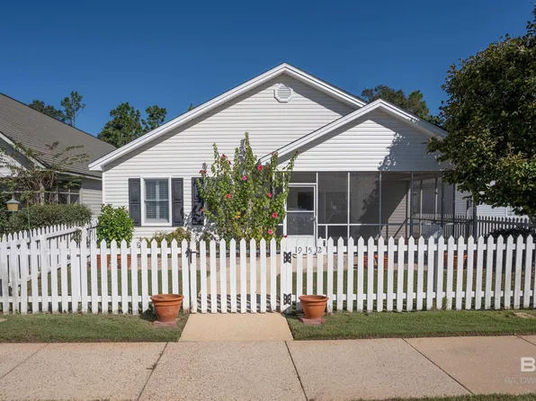 952 Edwards Ave, Fairhope, AL 36532