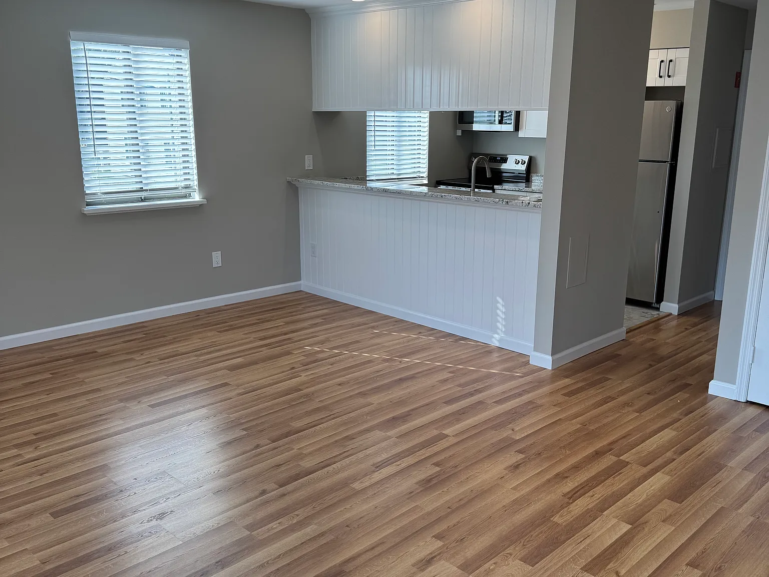 2 bed, 800 sqft, $2,600 — Photo 1