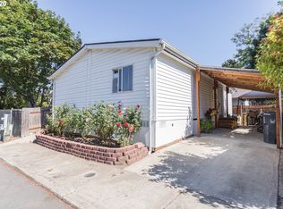 8939 SE Dean Dr #17, Clackamas, OR
