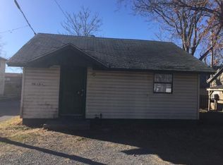 710 1/2 E Ward St, Tahlequah, OK 74464