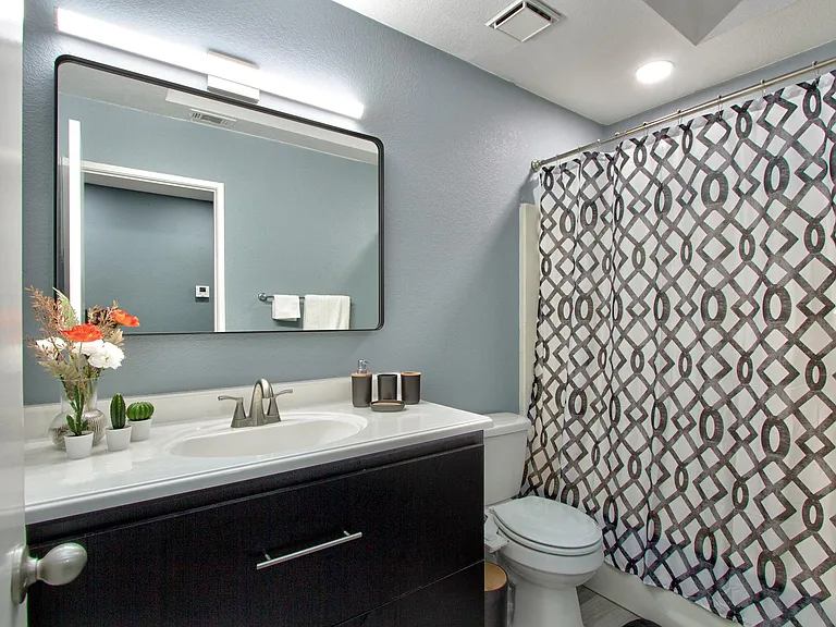 27086 Winchester Creek Ave — Photo 18