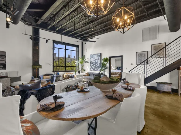 517 King St APT 7, Charleston, SC 29403