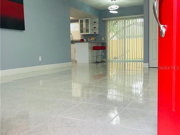 5th image of 223 Regal Park Dr