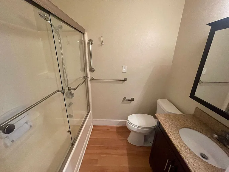 1229 Menlo Dr — Photo 11